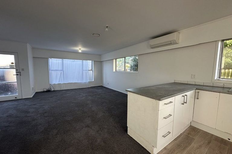 Photo of property in 3/2 Ihaka Place, Papatoetoe, Auckland, 2104