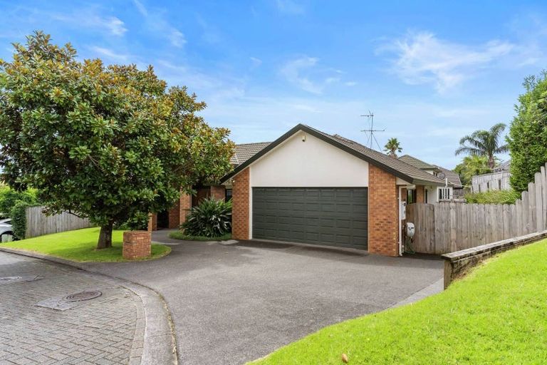 Photo of property in 36a Westerham Drive, Dannemora, Auckland, 2016