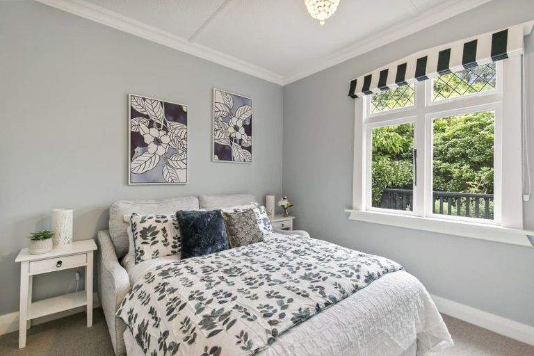 Photo of property in 30 Izard Road, Khandallah, Wellington, 6035