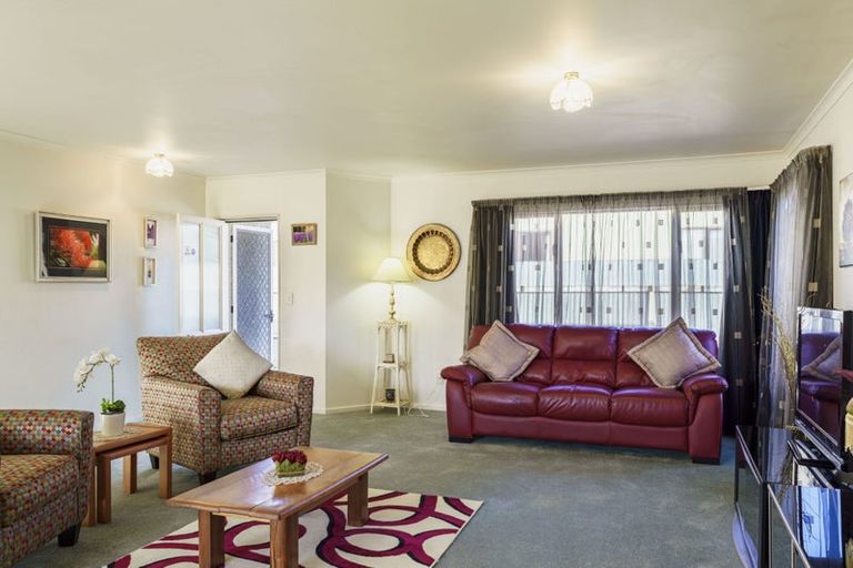 Photo of property in 2/50 Nuffield Avenue, Marewa, Napier, 4110