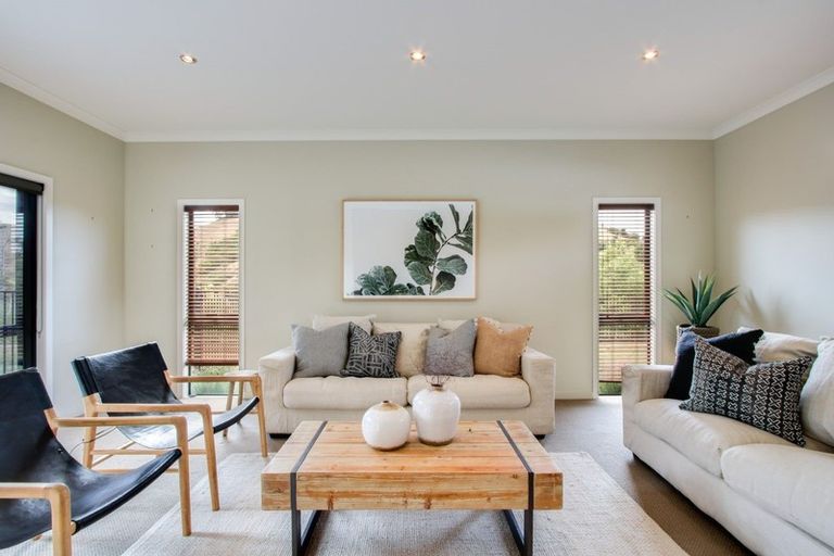 Photo of property in 133 Kent Terrace, Taradale, Napier, 4112