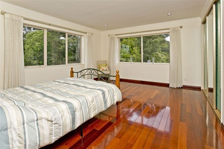 Photo of property in 18 Hobson Heights Road, Lucas Heights, Auckland, 0632