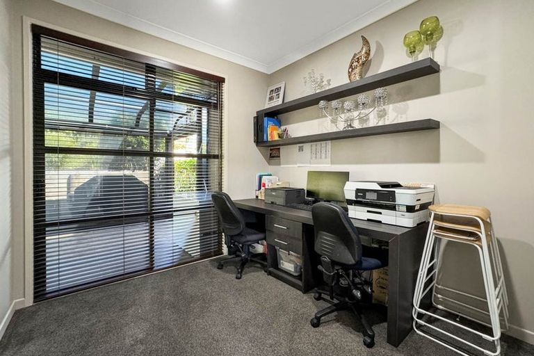 Photo of property in 14 Regis Lane, Flat Bush, Auckland, 2019