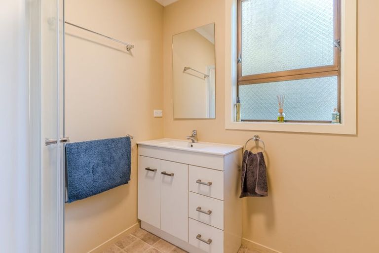 Photo of property in 164 Main South Road, Green Island, Dunedin, 9018