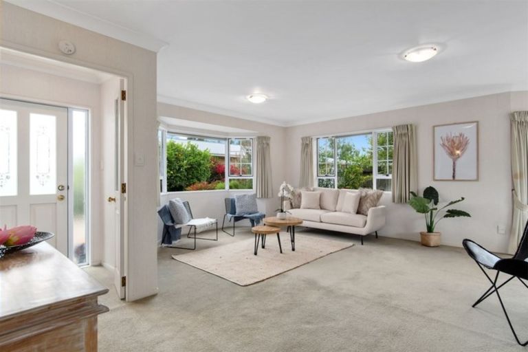 Photo of property in 11 Ngahere Street, Otumoetai, Tauranga, 3110