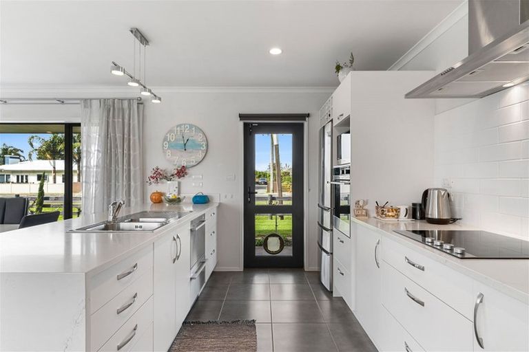 Photo of property in 10 Watch Lane, Waipu, 0510