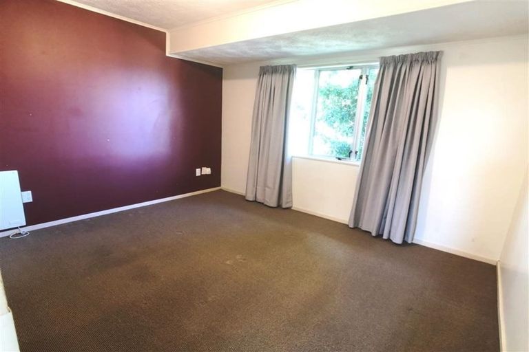 Photo of property in 147 Aviemore Drive, Highland Park, Auckland, 2010