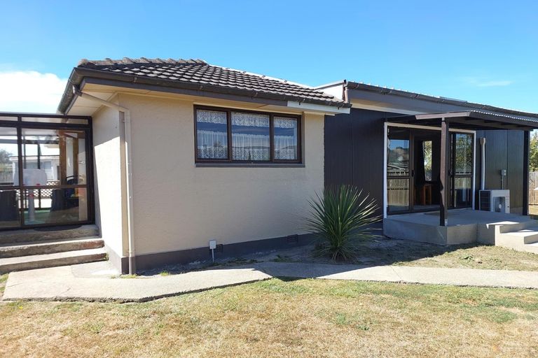 Photo of property in 19 Rugby Street, Waimate, 7924