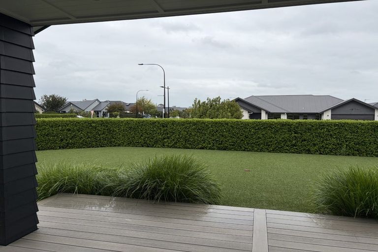 Photo of property in 41 Norfolk Drive, Cambridge, 3434