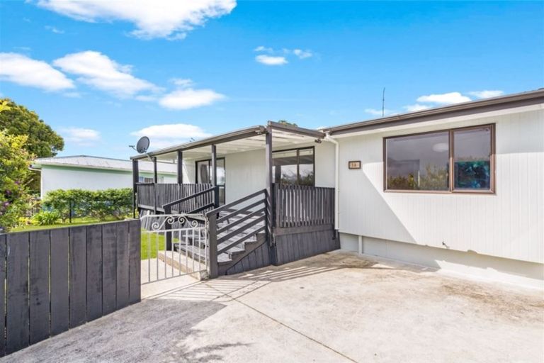 Photo of property in 1a Ross Street, Onerahi, Whangarei, 0110