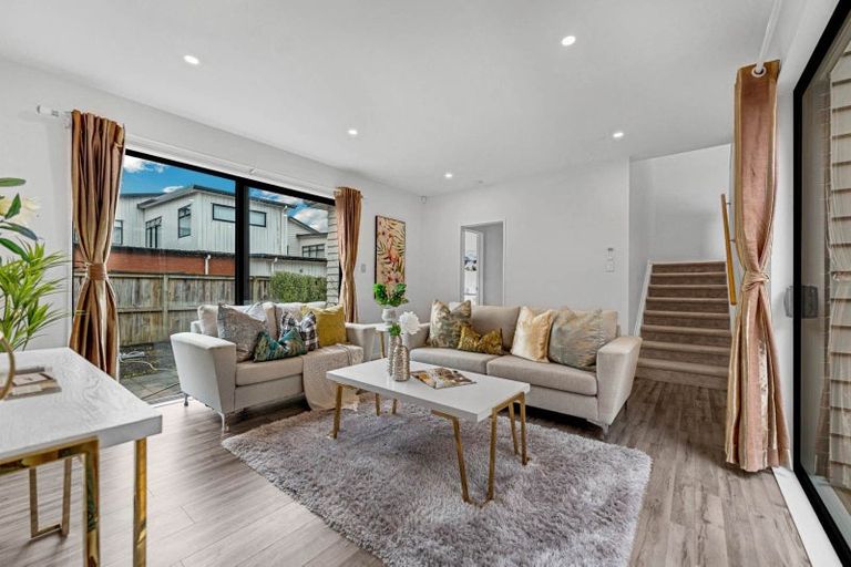 Photo of property in 12 Artemis Way, Flat Bush, Auckland, 2019
