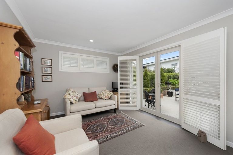 Photo of property in 25a Riverview Terrace, Fairfield, Hamilton, 3214