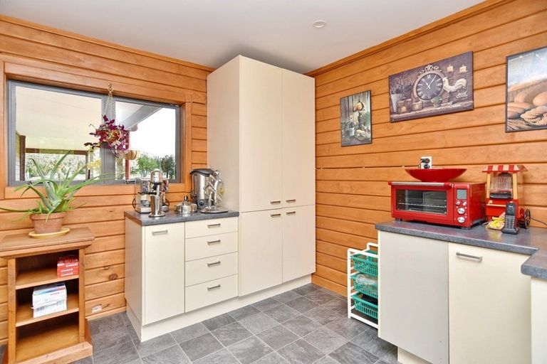 Photo of property in 194 Fishers Road, Loburn, Rangiora, 7473