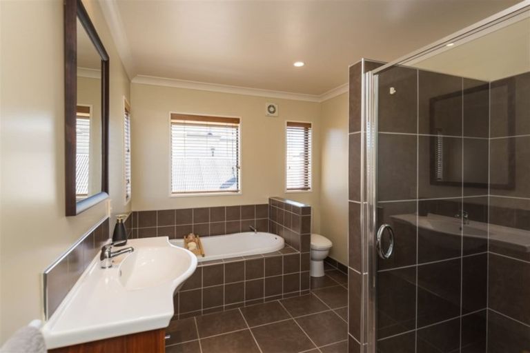 Photo of property in 26 Brookfield Drive, Northwood, Christchurch, 8051
