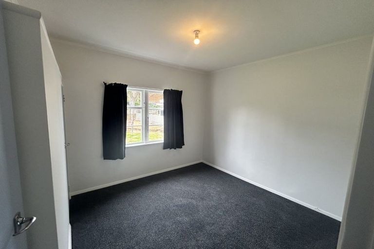 Photo of property in 1 Hariata Street, Otaki, 5512