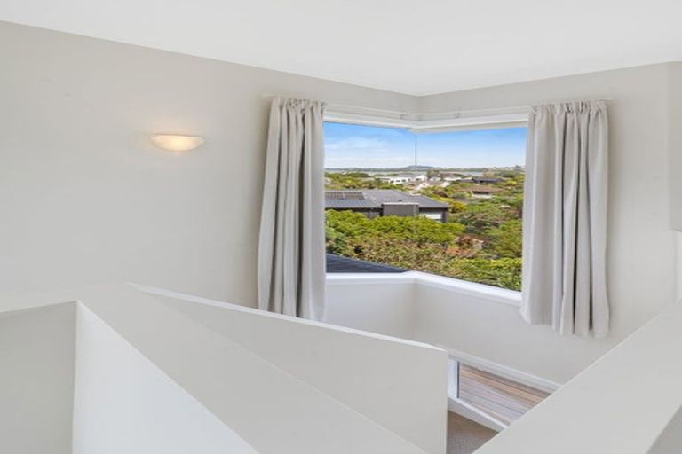 Photo of property in 4 Patros Place, Bucklands Beach, Auckland, 2012