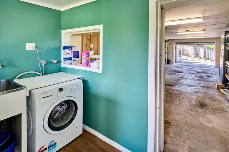 Photo of property in 7 Manitoba Place, Kingston, Wellington, 6021