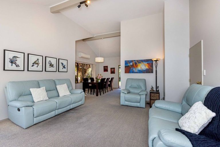 Photo of property in 7 Penlington Place, Havelock North, 4130