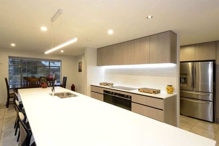 Photo of property in 43 Putake Drive, Parklands, Christchurch, 8083