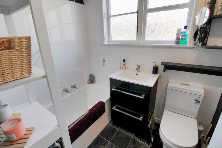 Photo of property in 3 Harrod Avenue, Foxton Beach, Foxton, 4815