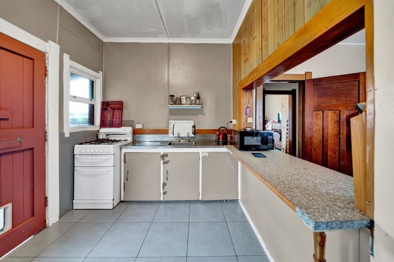 Photo of property in 3 Argyle Street, Hawera, 4610