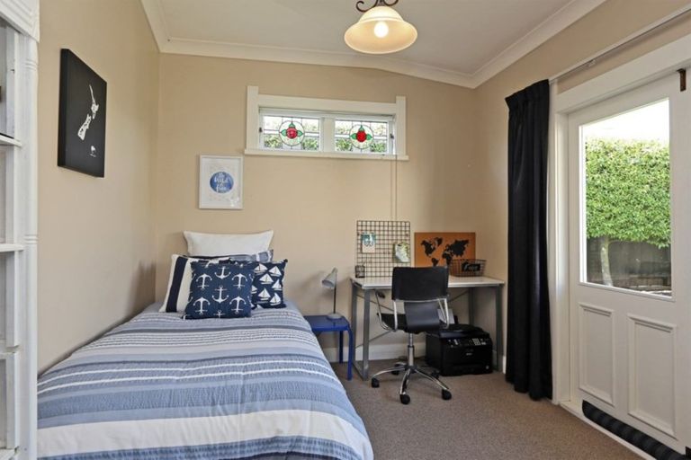 Photo of property in 100 Auckland Road, Greenmeadows, Napier, 4112
