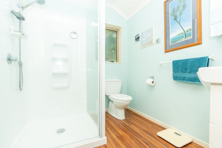 Photo of property in 3 Nottingham Drive, Hamilton East, Hamilton, 3216