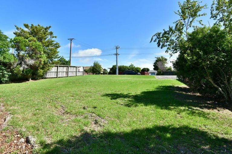 Photo of property in 750a Whangaparaoa Road, Manly, Whangaparaoa, 0930