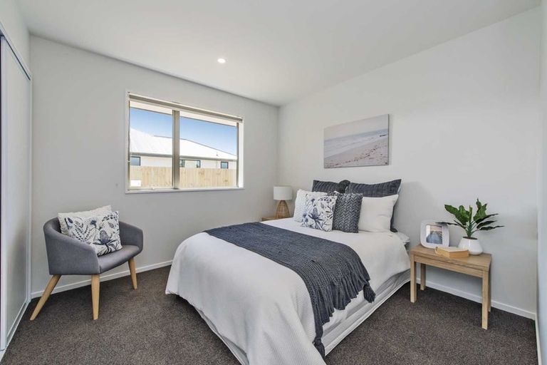 Photo of property in 33 Cressy Place, Darfield, 7510