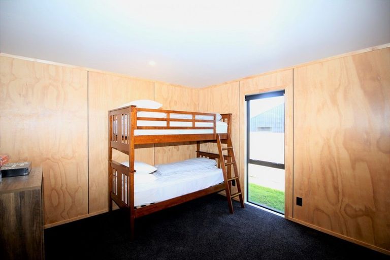 Photo of property in 129 Ngaio Drive, Matarangi, Whitianga, 3592