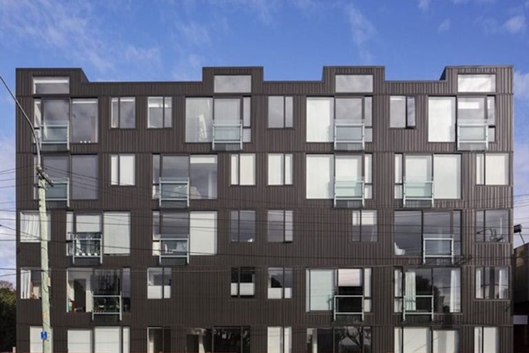 Photo of property in Nouvo Apartments, 5f/21 Rugby Street, Mount Cook, Wellington, 6021