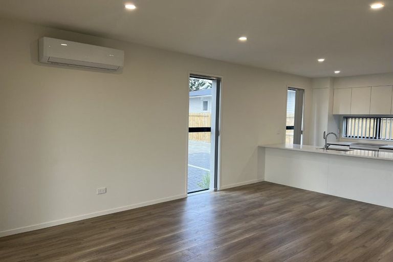 Photo of property in 94a Swanson Road, Henderson, Auckland, 0610
