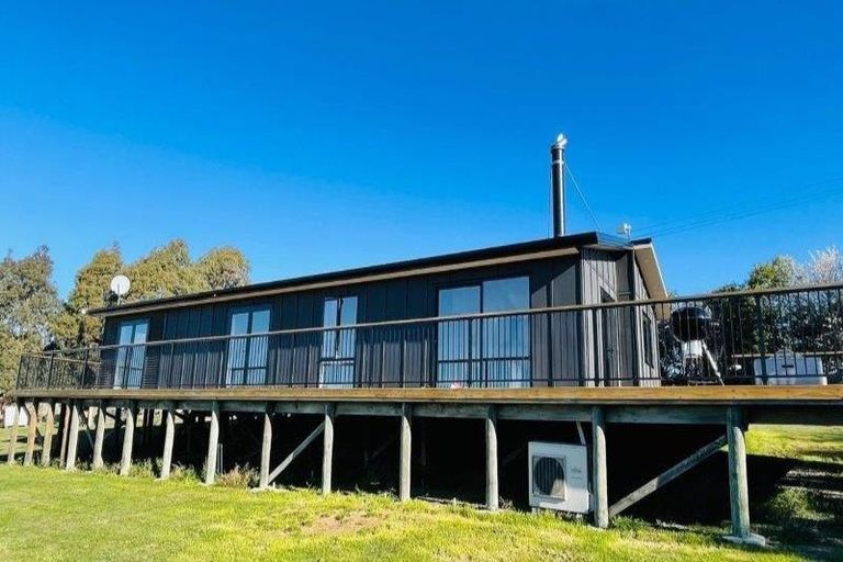 Photo of property in 718 Loburn Whiterock Road, Loburn, Rangiora, 7472