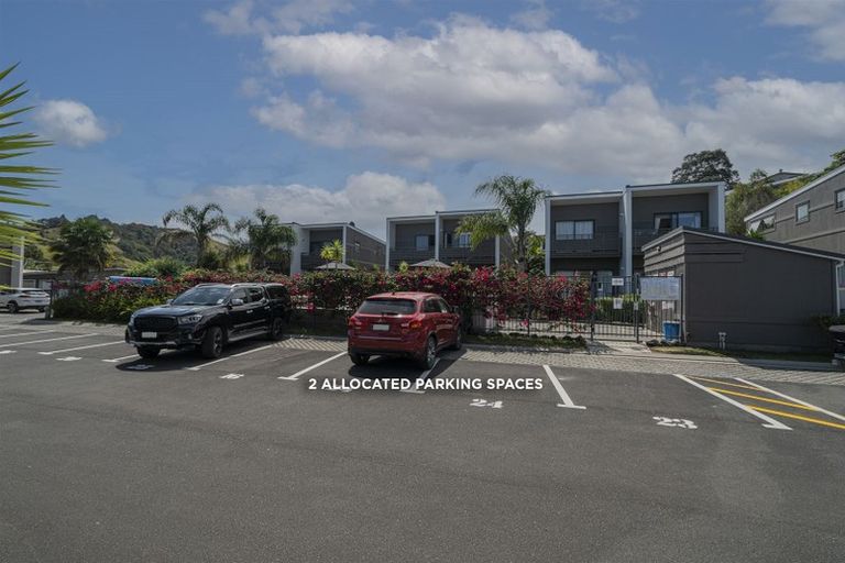 Photo of property in 27/1 Centennial Drive, Whitianga, 3510