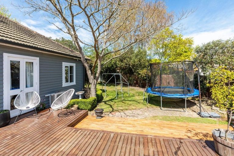 Photo of property in 146 Brookside Terrace, Bryndwr, Christchurch, 8053