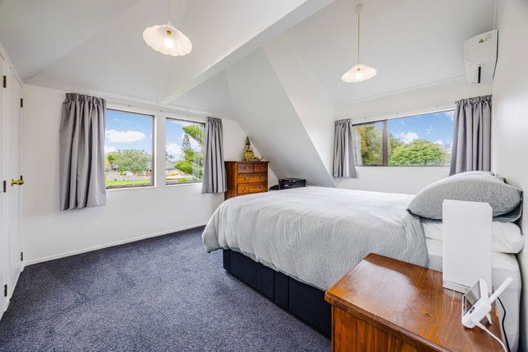 Photo of property in 4/17 Ross Martin Court, Conifer Grove, Takanini, 2112