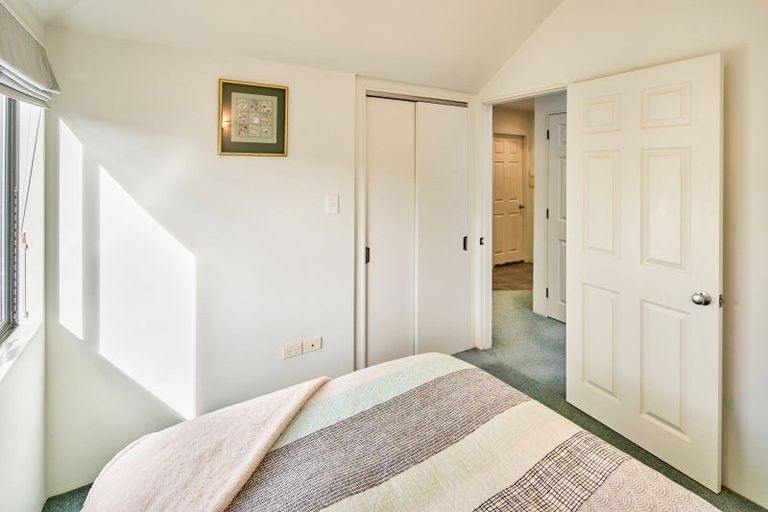 Photo of property in 58 Laings Road, Hutt Central, Lower Hutt, 5010