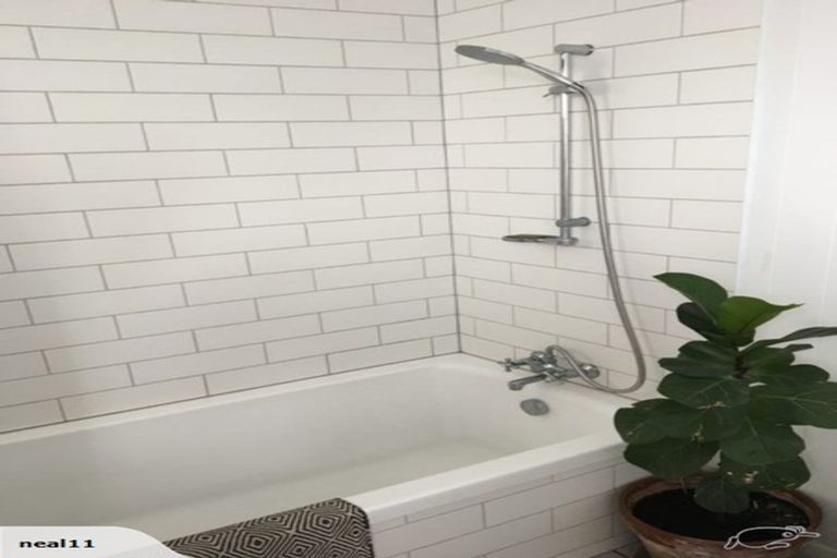 Photo of property in 18 Mary Street, Mangapapa, Gisborne, 4010