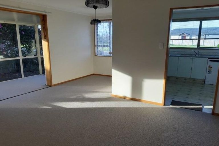 Photo of property in 3 Baladin Street, Avondale, Christchurch, 8061