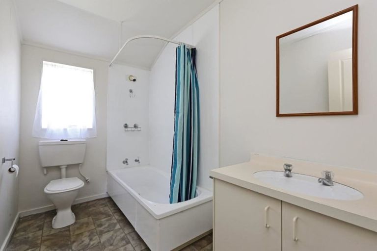 Photo of property in 3/903 Lyell Street, Akina, Hastings, 4122