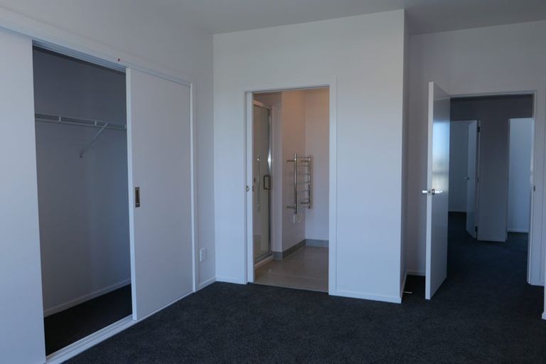 Photo of property in 43 Kamahi Place, Paraparaumu, 5032