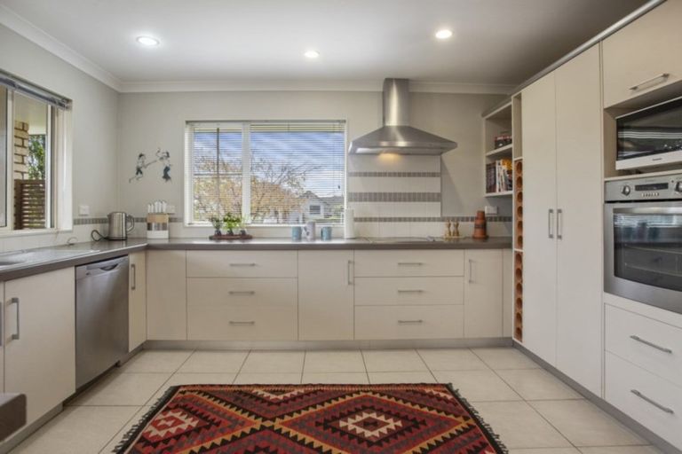 Photo of property in 2a Bransley Grove, Katikati, 3129