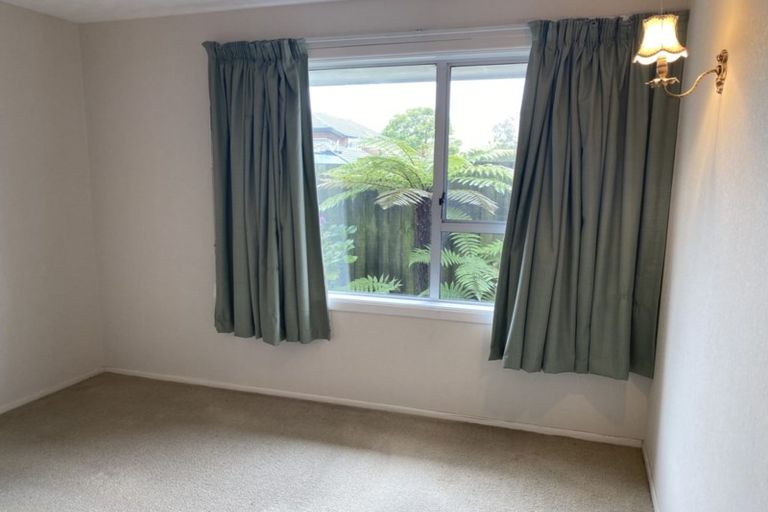 Photo of property in 1/50 Kilmarnock Street, Riccarton, Christchurch, 8011