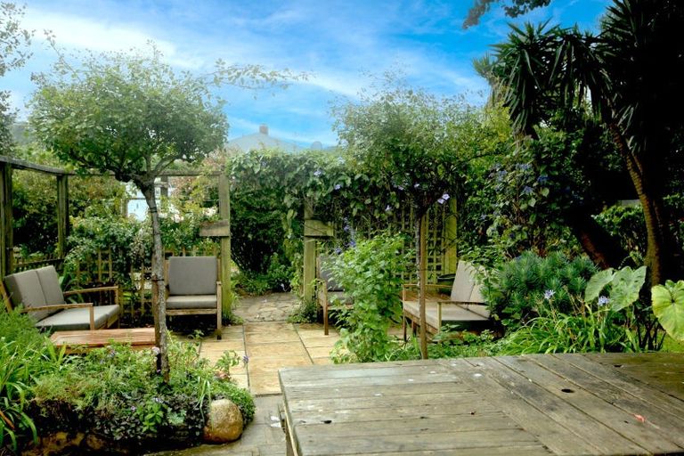 Photo of property in 19 Solander Street, Tolaga Bay, 4077