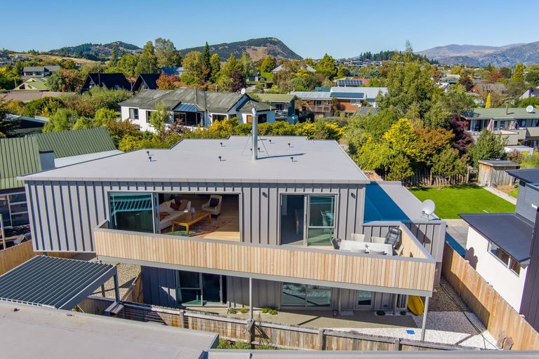 Photo of property in 54b Hunter Crescent, Wanaka, 9305