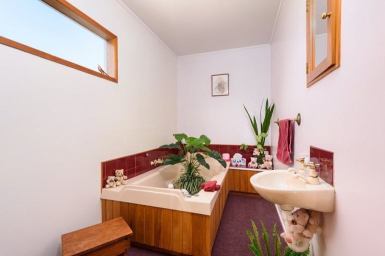 Photo of property in 72b Boucher Avenue, Te Puke, 3119