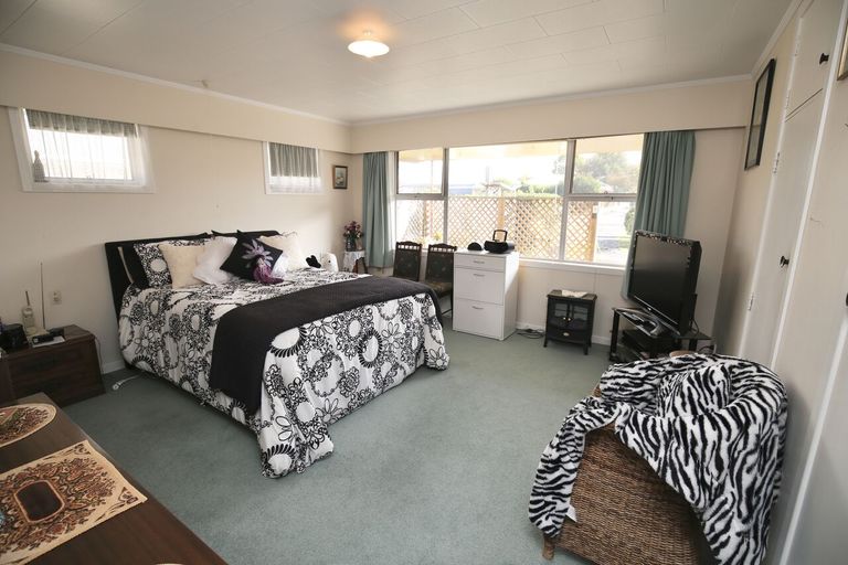 Photo of property in 43 Waerenga Road, Te Kauwhata, 3710