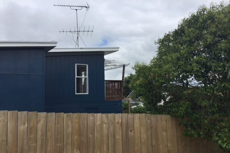 Photo of property in 686a Whangaparaoa Road, Stanmore Bay, Whangaparaoa, 0932