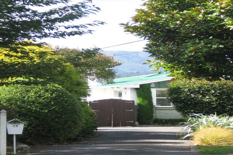 Photo of property in 17 Kelly Grove, Elderslea, Upper Hutt, 5018