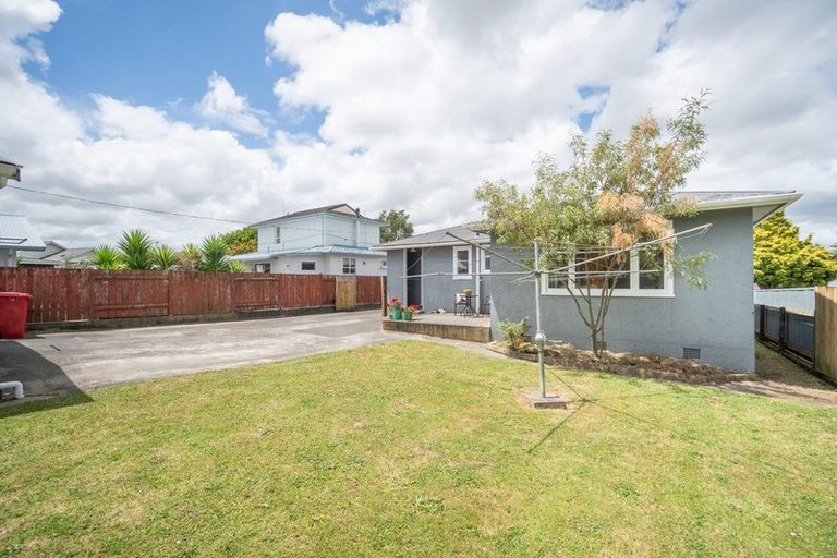 Photo of property in 29 Galway Avenue, Hokowhitu, Palmerston North, 4410